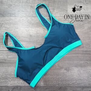 CharmLeaks Keyhole Crop Bikini Top Size XXL